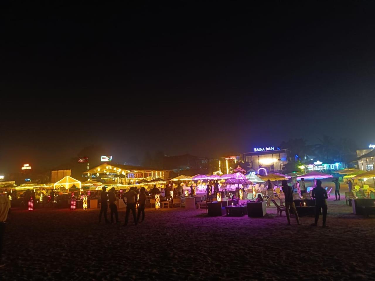 Hotel Saffron Baga Ngoại thất bức ảnh